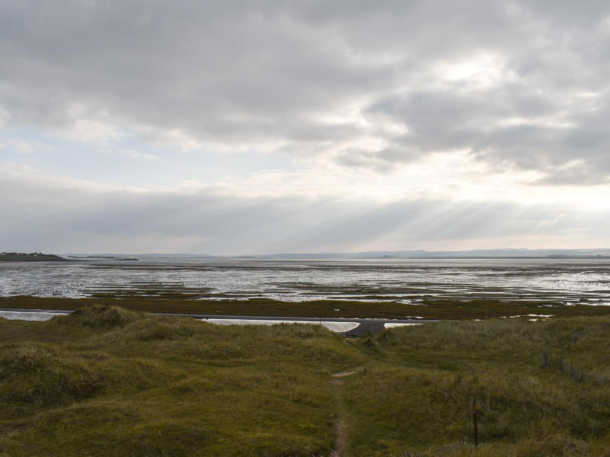 Lower Bamburgh View Holy Island of Lindisfarne Buitenkant foto